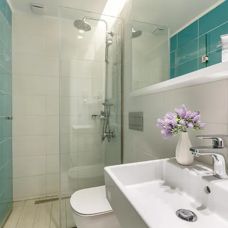 Marialena 2* Flogita